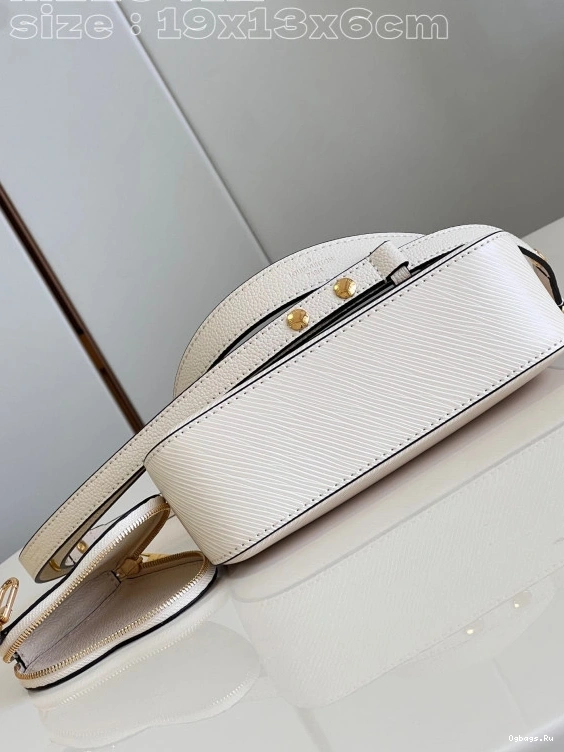 VUITTON LOUIS Marellini 0119